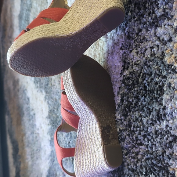 Wedge Sandals - Picture 5 of 6